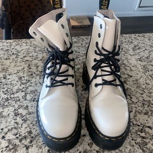 DOC MARTEN white platform boots
